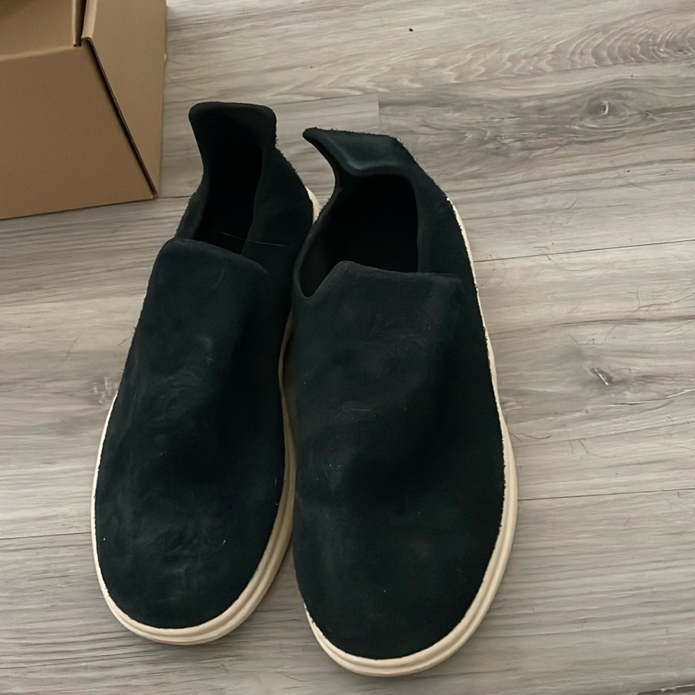 LUSSO Cloud like new black shoes